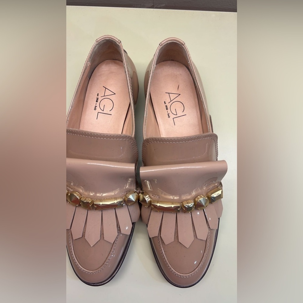 AGL MADE IN ITALY LEATHER Elegant Women's Loafers in Pink with Gold Accents - Picture 3 of 5